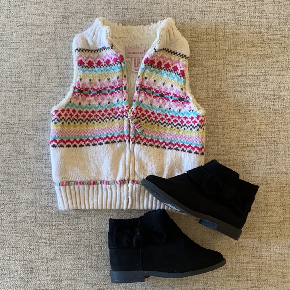 Front zip up lined printed collared vest and ankle boots set 12 months